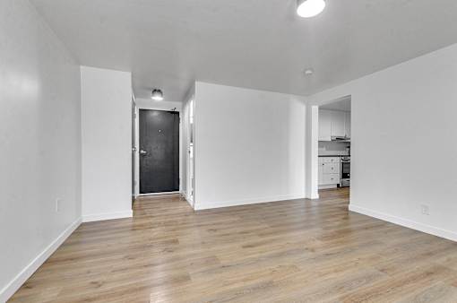 Peace Bridge One Bedroom