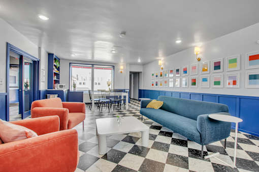 Peace Bridge Lounge
