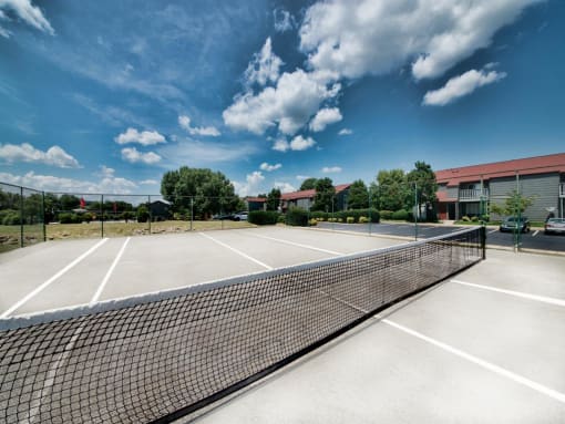 Ashford Terrace Apartments Tennis Court Huntsville, AL