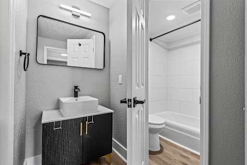 Luxurious Bathroom at Serenity Place Central, Tallahassee, FL