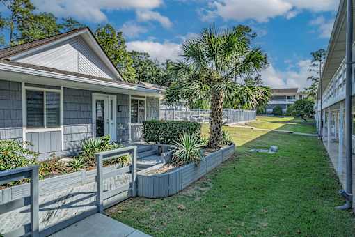 Outdoor Green Landscape at The Sanctuary, Florida