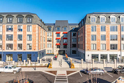 Marbella of Lemont Front Facade