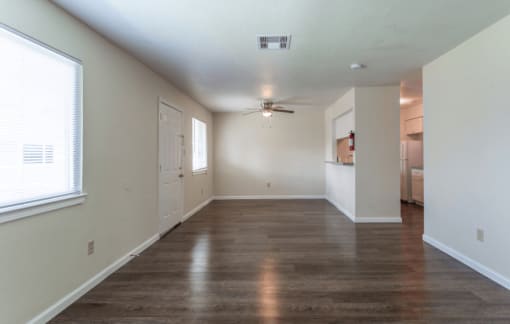 Living And Kitchen at Castlewood Apartments, Texas
