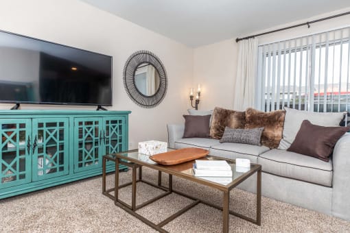 Living room at Royal Wildewood Manor Apartments, Clute, Texas