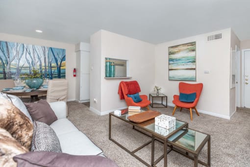 Seating areaat Royal Wildewood Manor Apartments, Texas, 77531