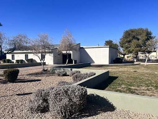 Foothills Village leasing office