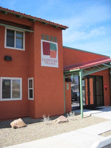 Glenstone Village Apartments in Tucson, AZ