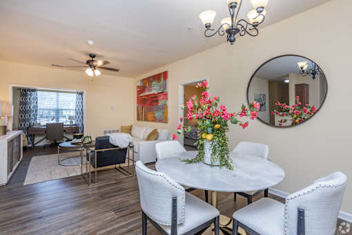 Dining Room at Mill Creek Run Apartments, Macon, GA
