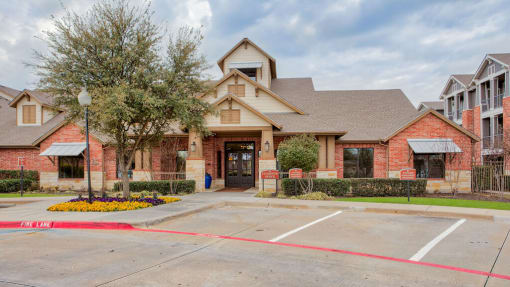 Building at Platinum Castle Hills, Lewisville, 75056
