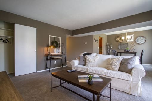 This is a photo of the living room in the 950 square foor, 2 bedroom apartment at Deer Hill Apartments in Cincinnati, OH.