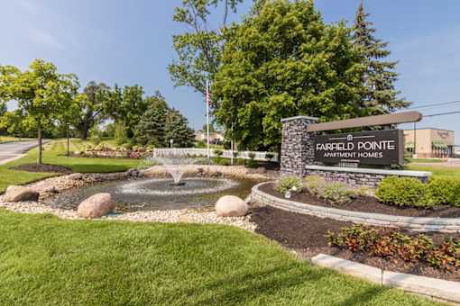 entrance sign at Fairfield Pointe, Ohio, 45014