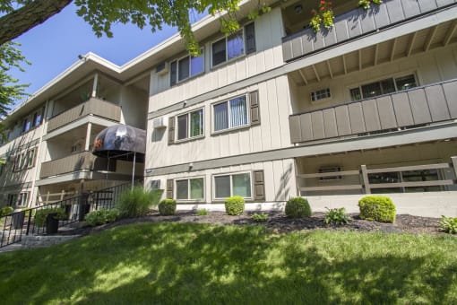 This is a photo of a building exterior showing the leasing Office at Red Bank Reserve Apartments in Cincinnati, OH.