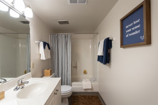 Bathroom With Bathtub at Village East, Franklin, OH