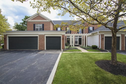 This is a photo of apartment exteriors at Washington Park in Centerville, OH.