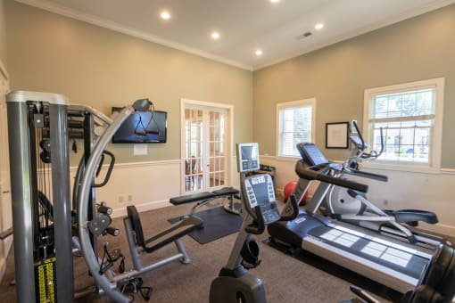 This is a photo of the 20-hour fitness center at Washington Park Apartments in Centerville, OH.