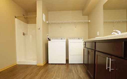 Laundry room with a washer and dryer at Cedarbrooke Place , Norwalk