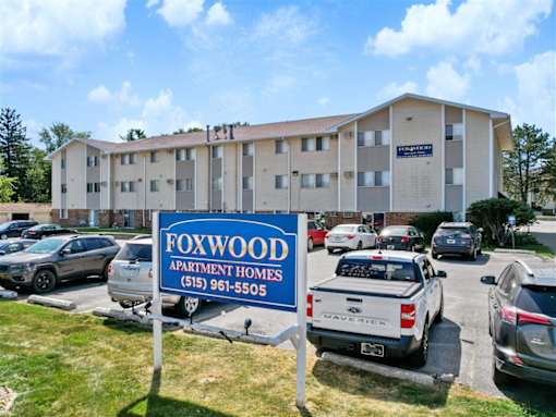 Welcoming Signage at Foxwood Apartments, Indianola, IA 50125  