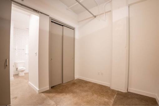 Spacious Bedrooms With En Suite Closet And Bathrooms at Clemens Building, Des Moines, 50309