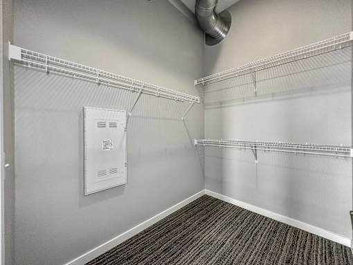 Large Closet at Level, Iowa, 50309