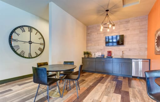 community-clock1100x700