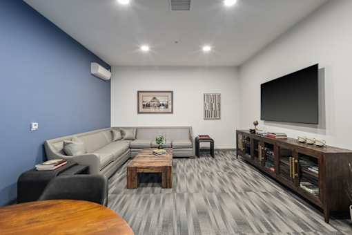Community game room and lounge at Kendrick Landing Apartments in Lakewood, WA