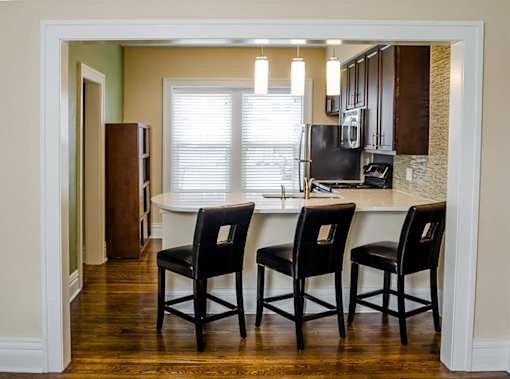 breakfast bar open concept city rental