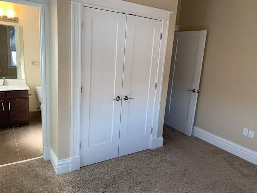 816 Eastgate Bed