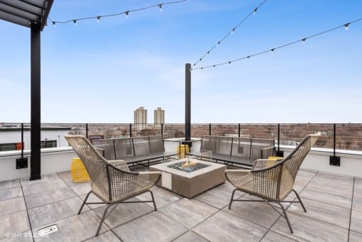 Lago Apartments Rooftop Deck, Minneapolis, Minnesota