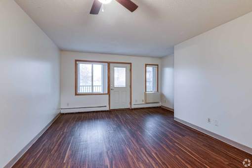 Rolling Hills Apartments, St Paul, MN