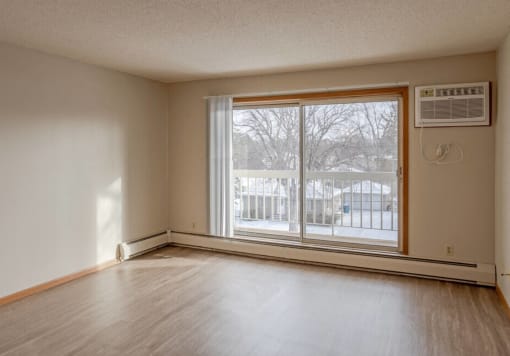 River Ridge Apartments Living room, Anoka, Minnesota