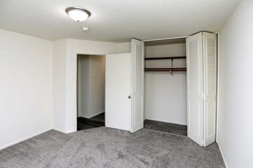 Bellaire Estates Bathroom, White Bear Lake, Minnesota