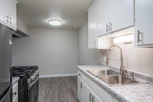 Richfield Square Apartments, Richfiled, MN