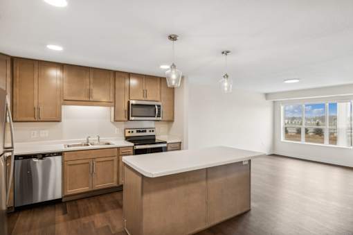 the preserve at ballantyne commons spacious kitchen with stainless steel appliances
