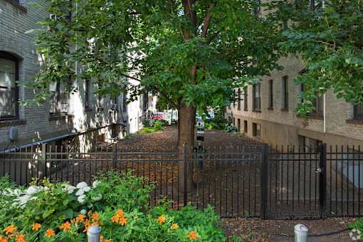 Grand and Dale Apartments, St Paul, MN