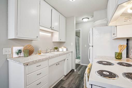 Bellaire Estates Apartments, White Bear Lake, MN