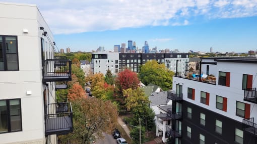 Lago Balcony, Minneapolis, Minnesota