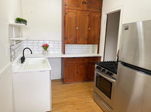 Grand & Dale Apartments Kitchen