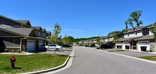 Creeks Run Townhomes, Chaska, MN