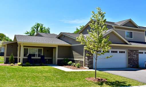 Creeks Run Townhomes, Chaska, MN
