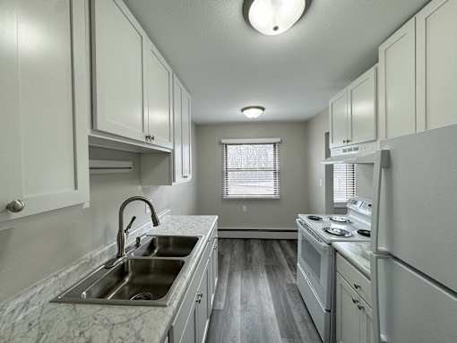 Priscilla Standish Apartments Kitchen
