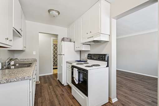 Priscilla Standish Apartments Kitchen
