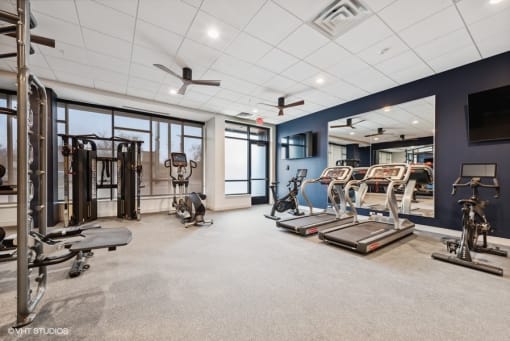 Lago Apartments Gym, Minneapolis, Minnesota