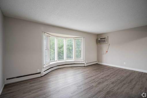 Richfield Square Apartments, Richfiled, MN