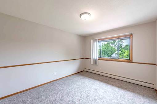 Minnehaha Apartments, Minneapolis, MN