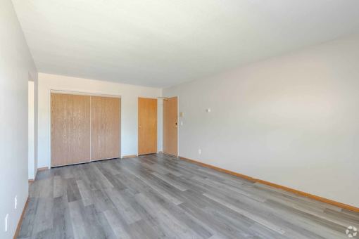 Portland Terrace Apartments, Richfield, MN