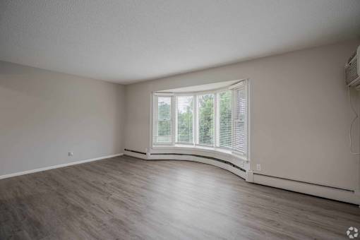 Richfield Square Apartments, Richfiled, MN