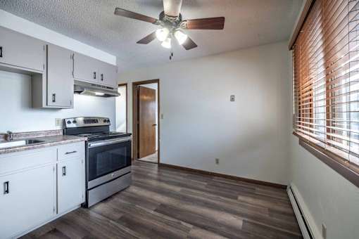 Alpine Apartments, Forest Lake, MN