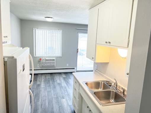Bellaire Estates Kitchen, White Bear Lake, Minnesota