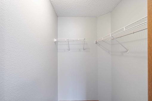 Dove Tree Apartments, Elk River, MN