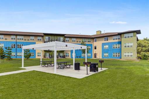 Eastside 1256 Apartments, St Paul, MN 55106
